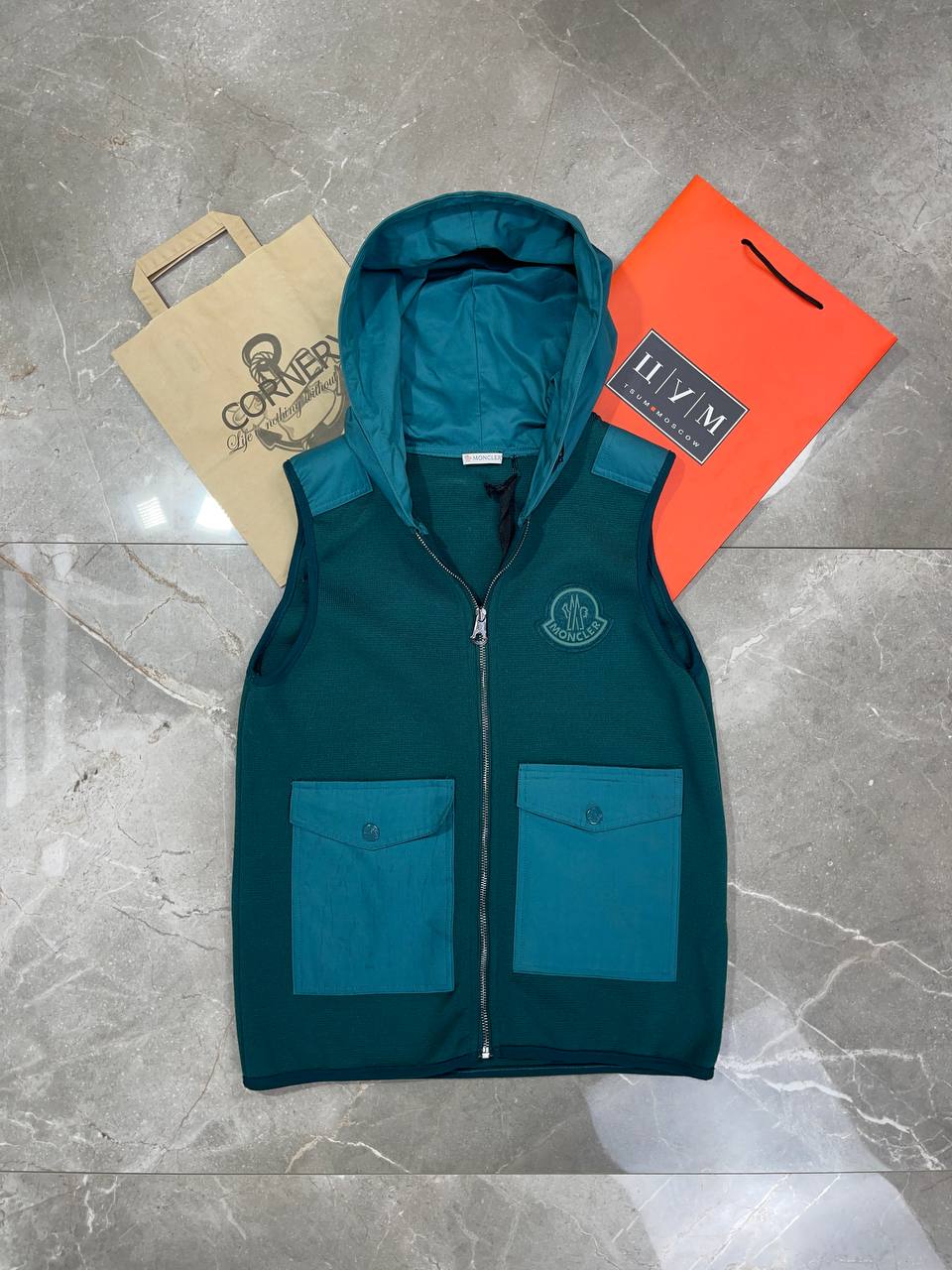 Жилет Moncler (дисконт)