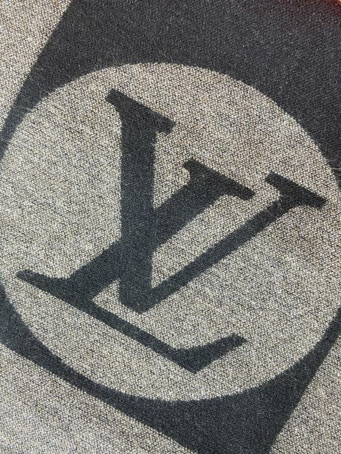 Шарф Louis Vuitton — изображение 3