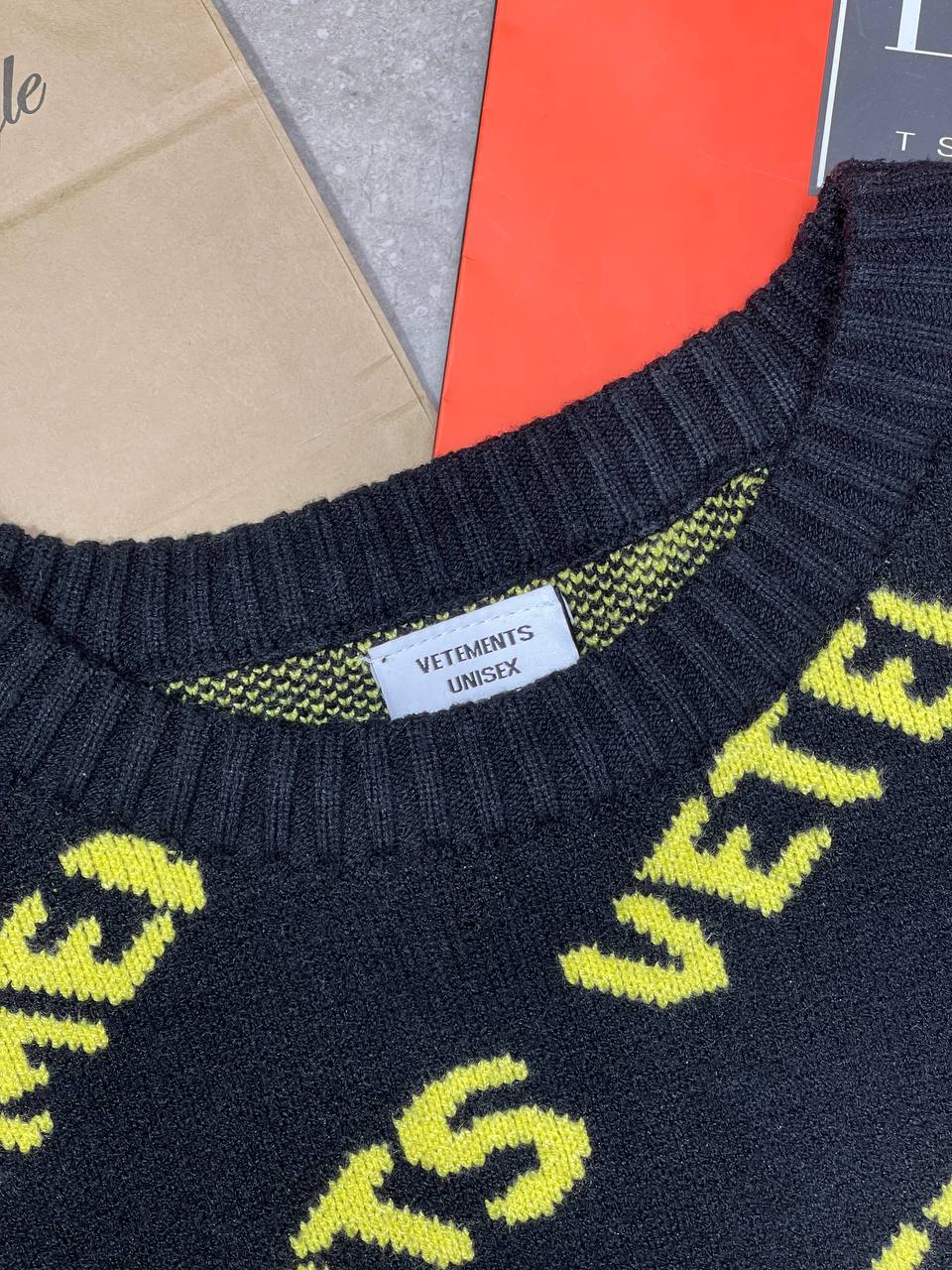 Свитер Vetements — фото 5