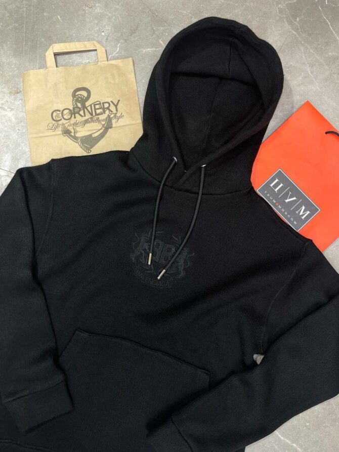 Худи Balenciaga — изображение 8