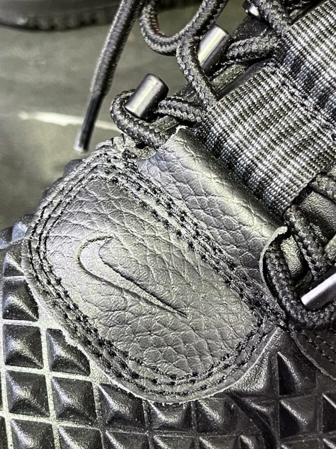 Кроссовки Nike — изображение 7