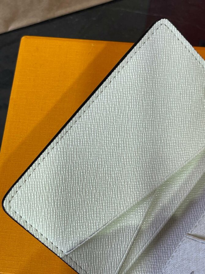 Картхолдер Louis Vuitton — изображение 7