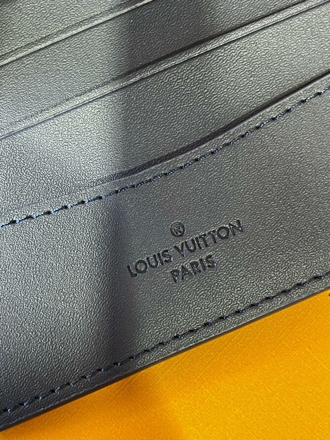 Кошелёк Louis Vuitton — изображение 6