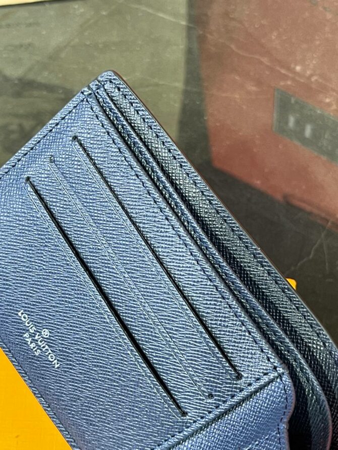 Кошелёк Louis Vuitton — изображение 7