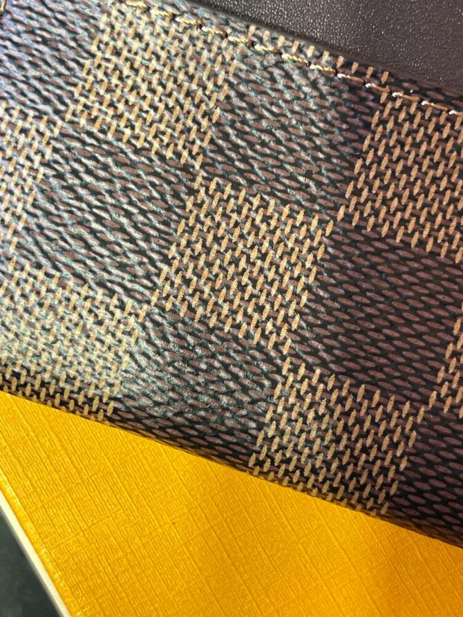 Картхолдер Louis Vuitton — изображение 8