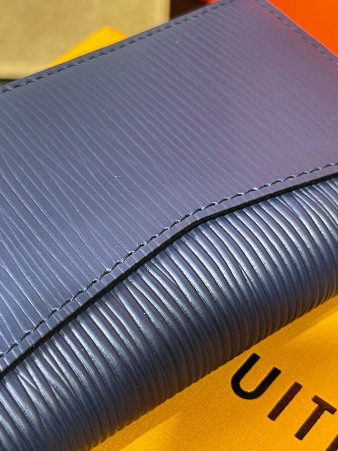 Картхолдер Louis Vuitton — изображение 6