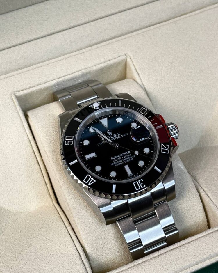 Часы Rolex Submariner Date Oyster — фото 2