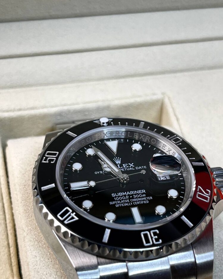 Часы Rolex Submariner Date Oyster — фото 3