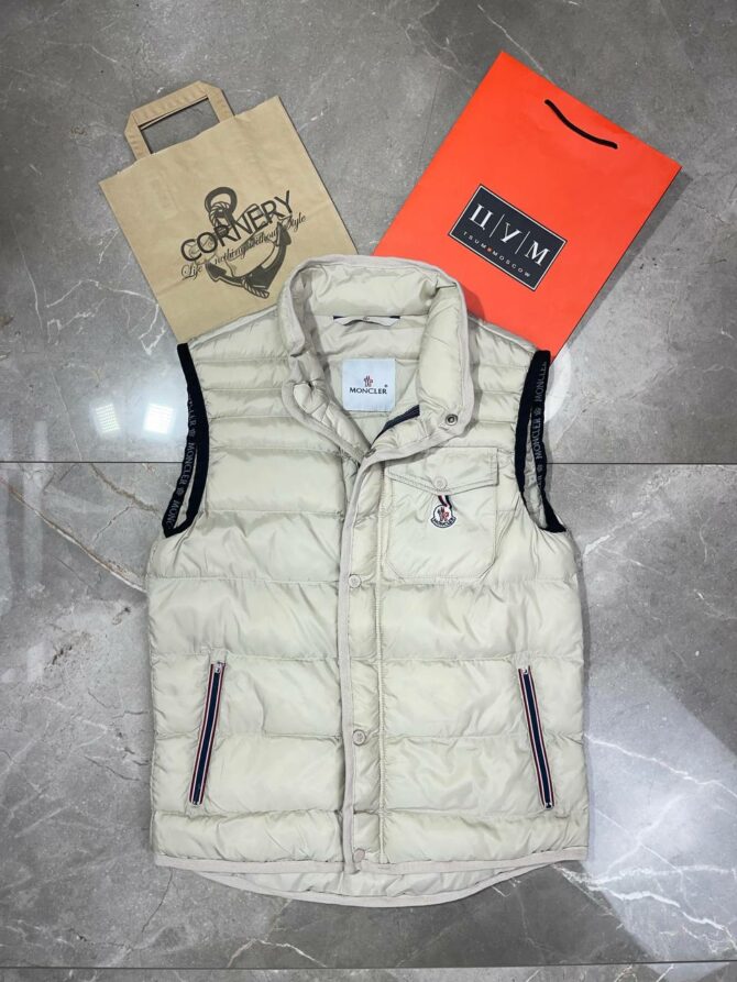Жилет Moncler