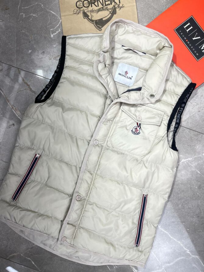 Жилет Moncler — изображение 6