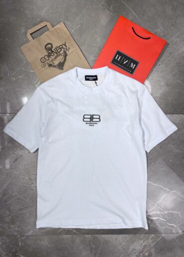 Футболка Balenciaga