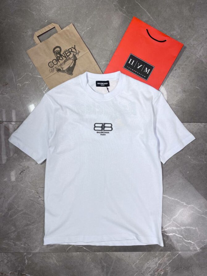 Футболка Balenciaga