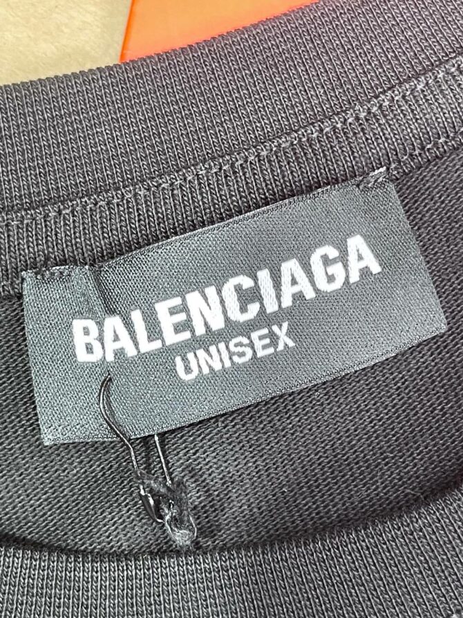 Футболка Balenciaga — изображение 7