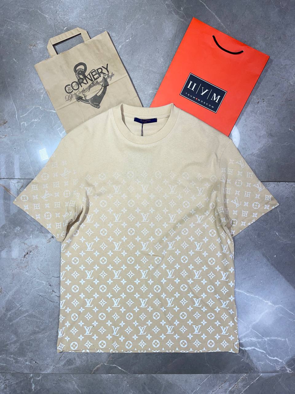 Футболка Louis Vuitton