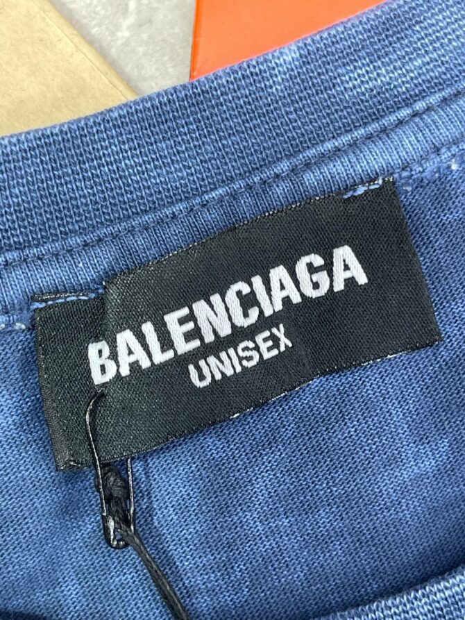 Футболка Balenciaga — изображение 8