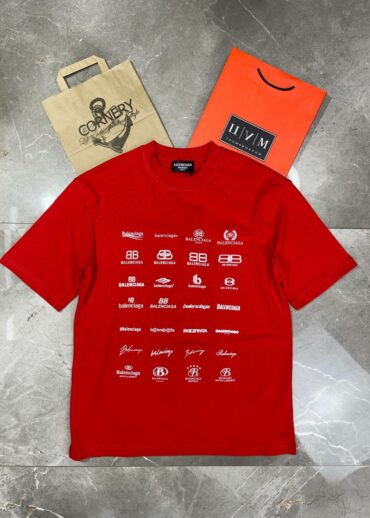 Футболка Balenciaga