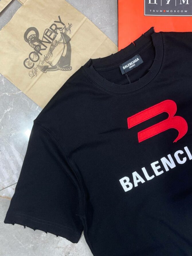 Футболка Balenciaga — изображение 3