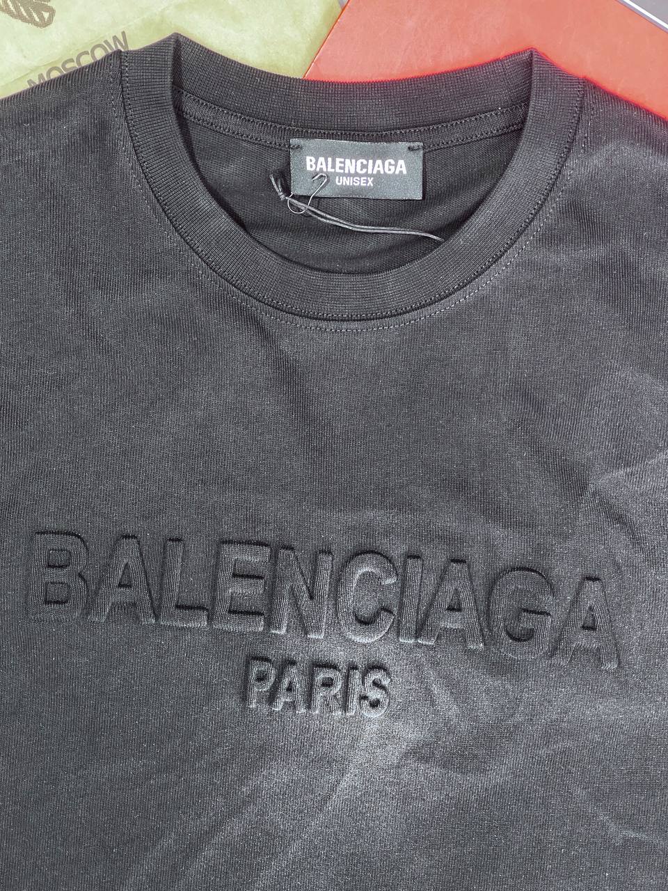 Футболка Balenciaga — фото 8