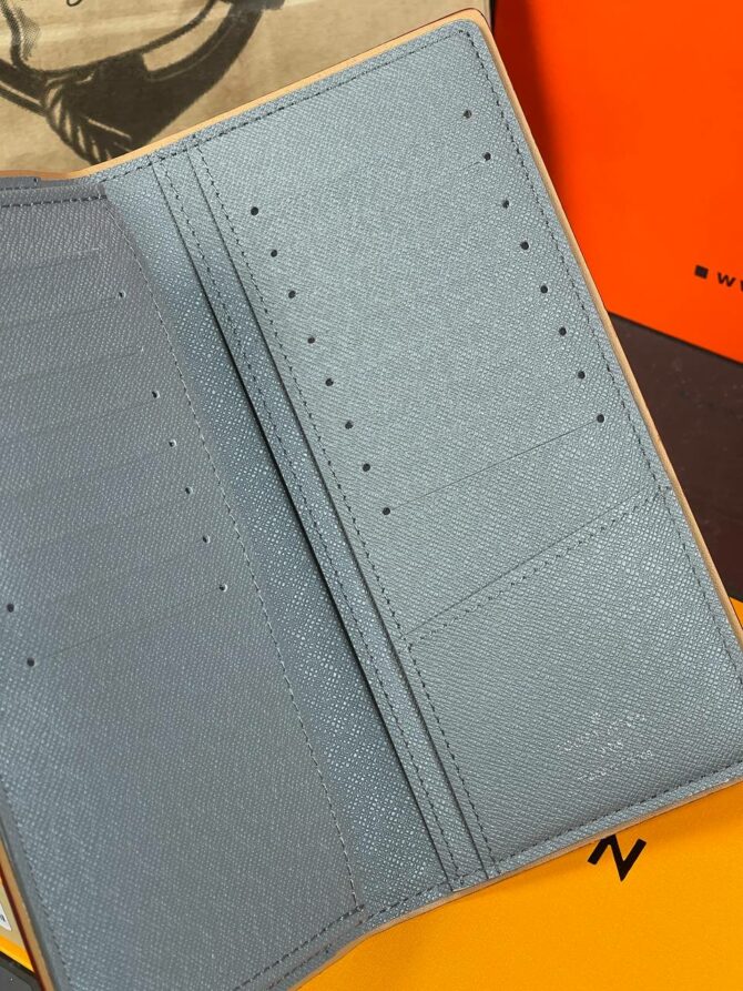 Кошелёк Louis Vuitton — изображение 3