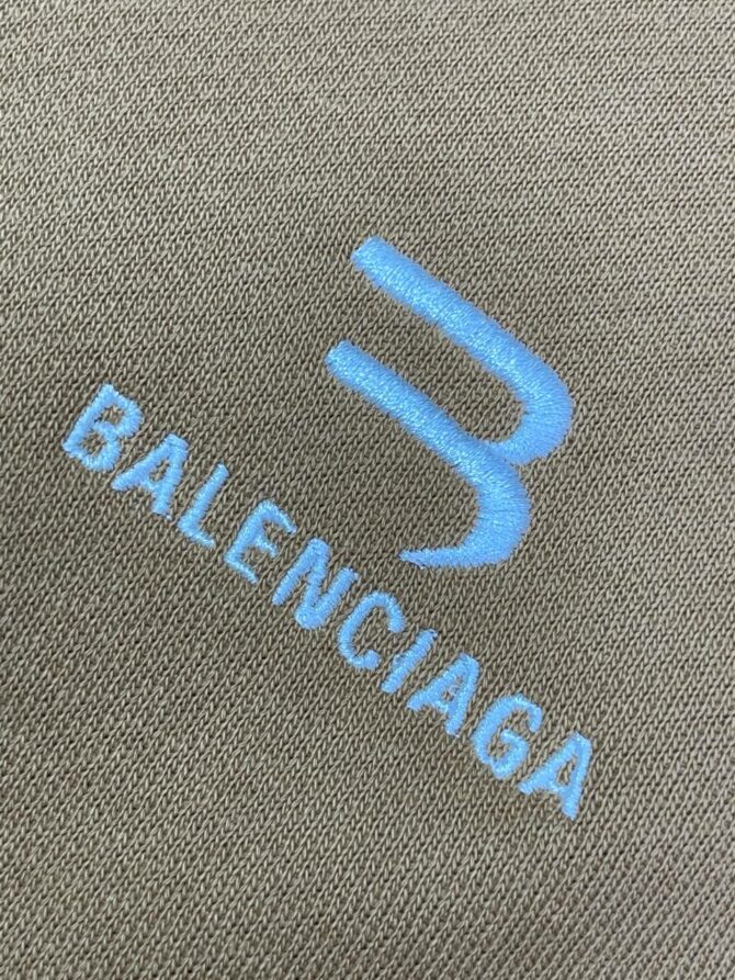 Худи Balenciaga — изображение 6