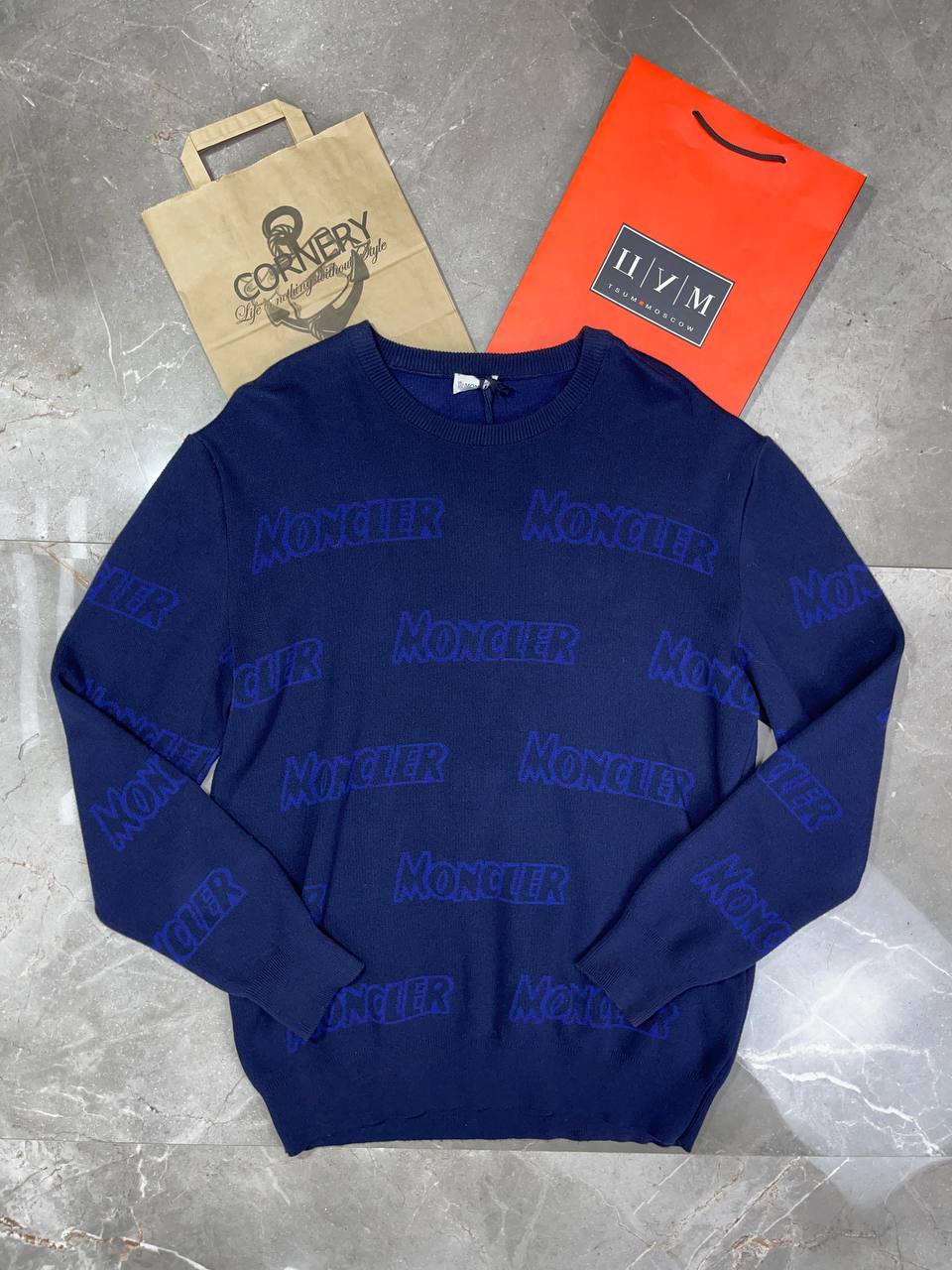 Свитер Moncler