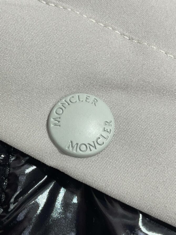 Куртка Moncler (дисконт) — изображение 3