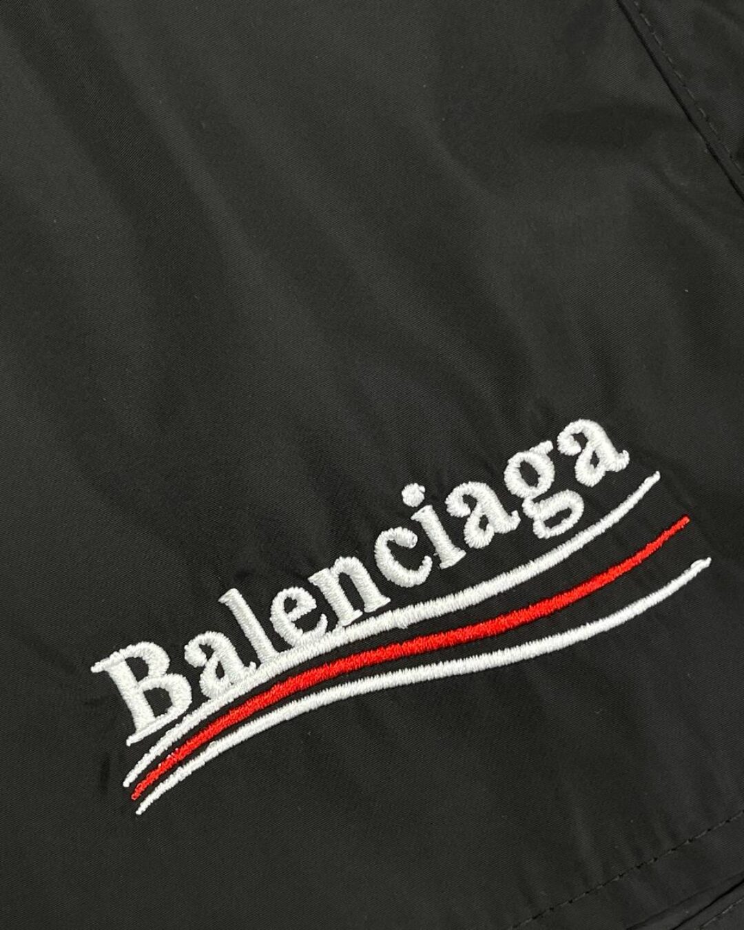 Шорты Balenciaga — изображение 4