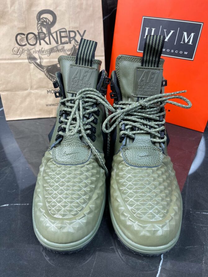 Кроссовки Nike — изображение 2