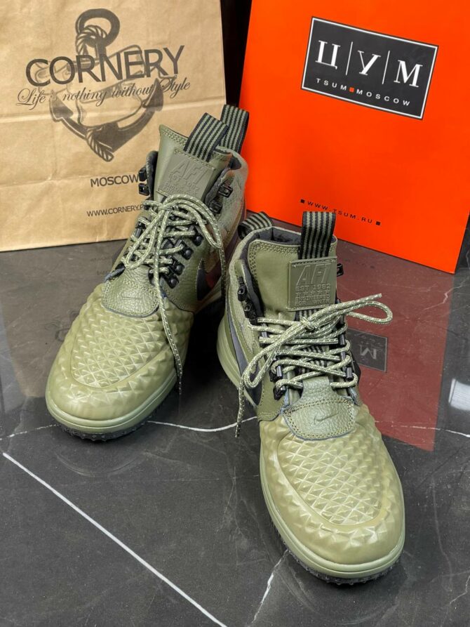 Кроссовки Nike — изображение 5