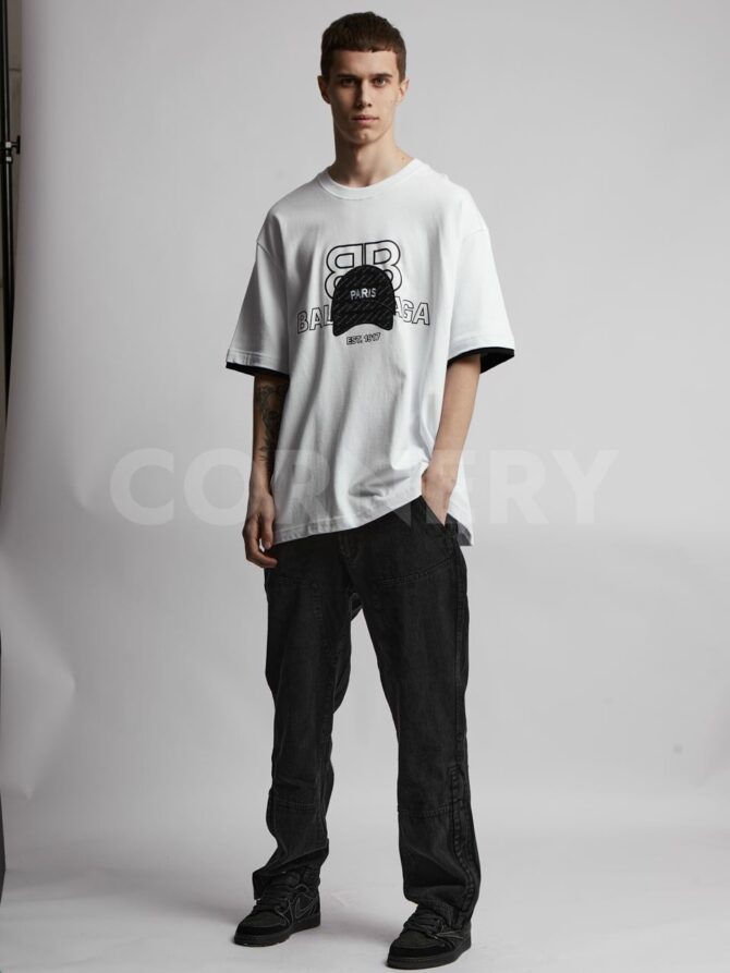 Футболка Balenciaga — изображение 6