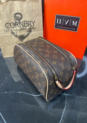 Несессер Louis Vuitton