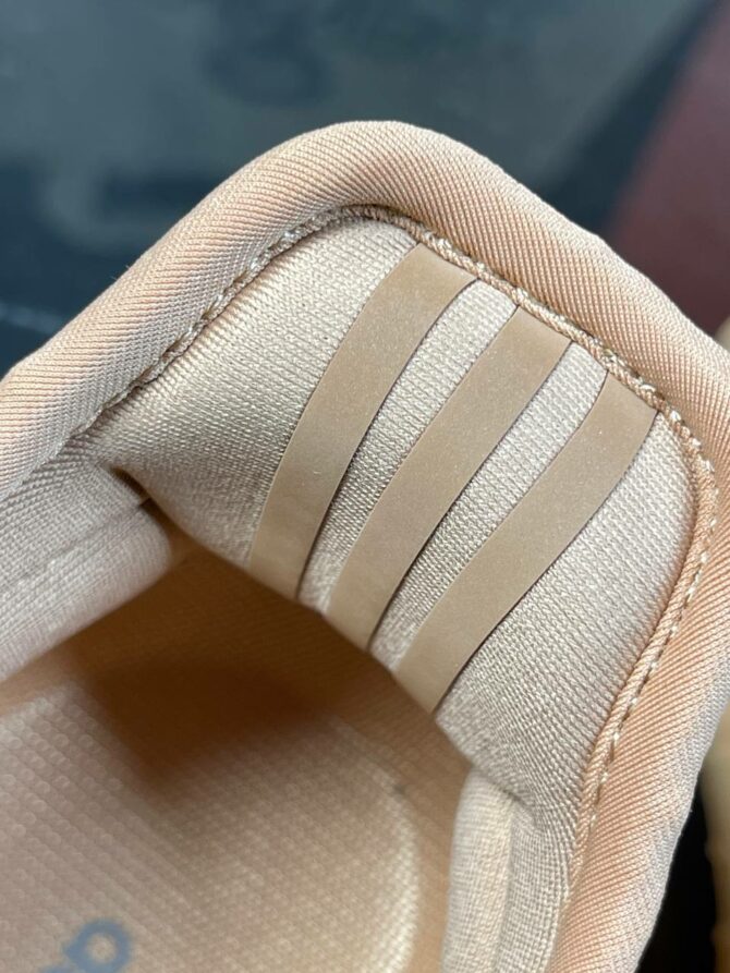 Yeezy 350 V2 Clay — изображение 5