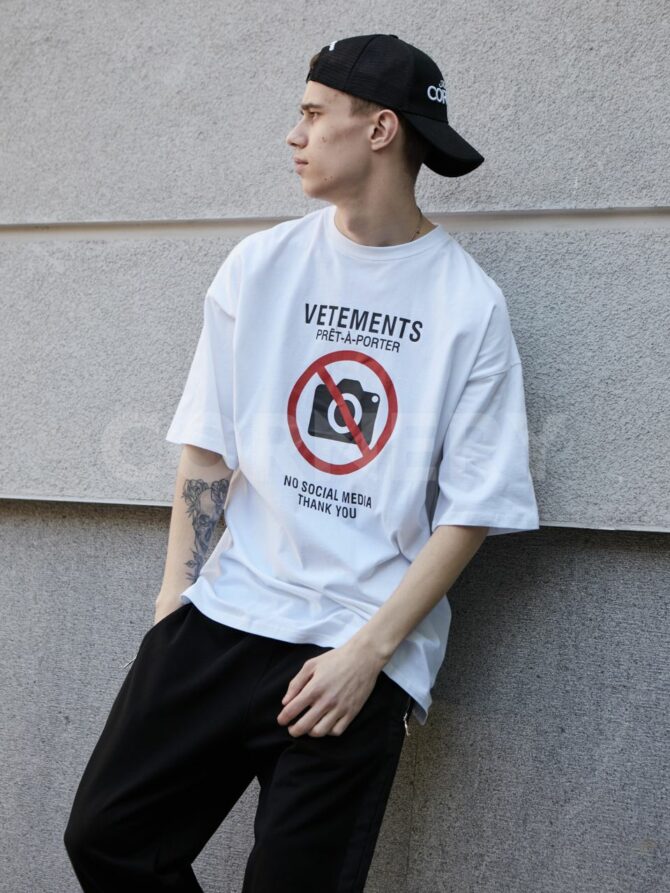 Футболка Vetements — изображение 6