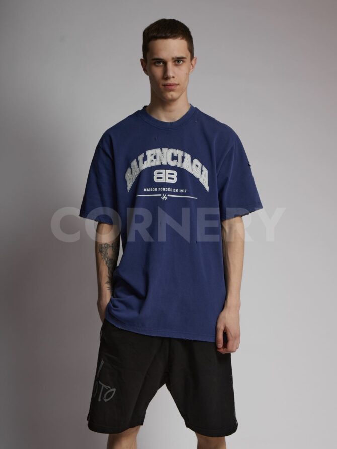 Футболка Balenciaga