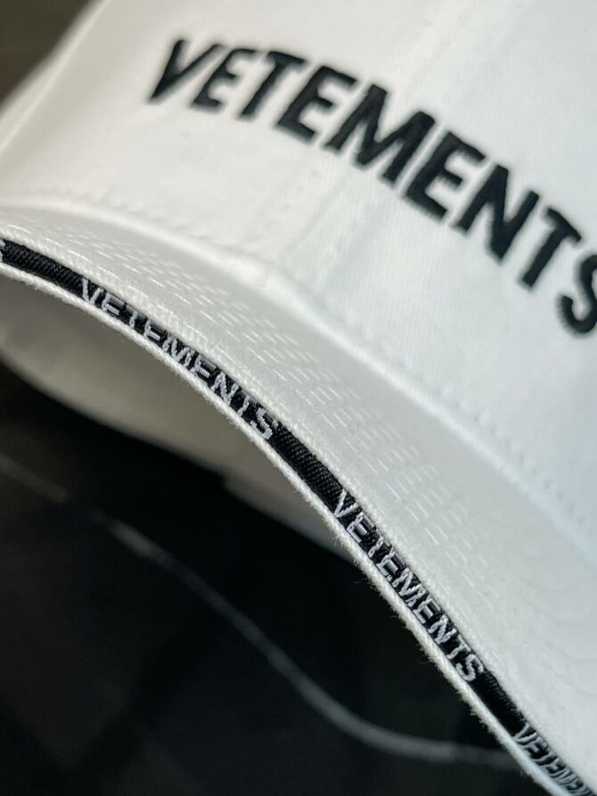 Кепка Vetements — изображение 3