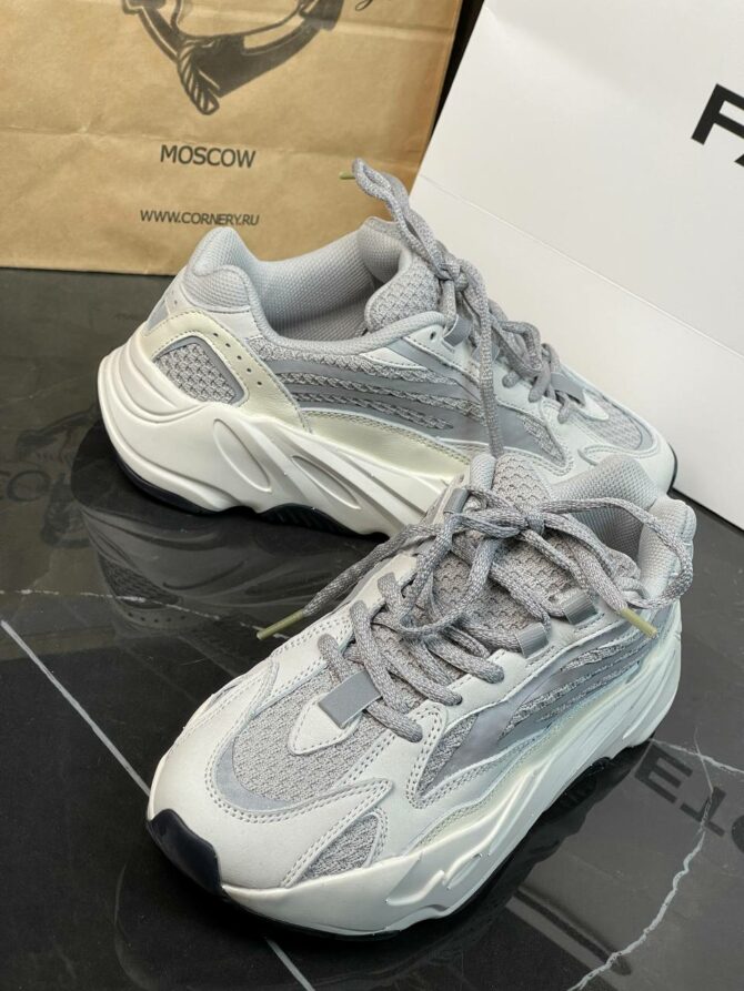 Yeezy 700 Static — изображение 7