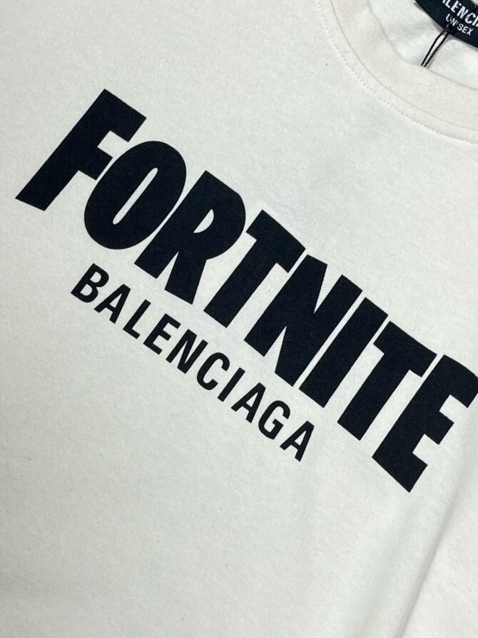 Футболка Balenciaga — изображение 5