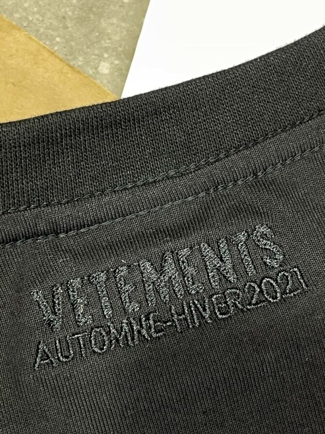 Футболка Vetements — изображение 8