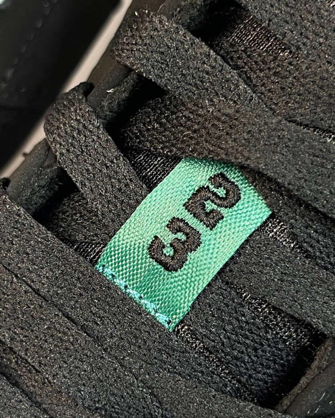 Кеды Air Jordan 1 Low White/Black Mystic Green — изображение 8