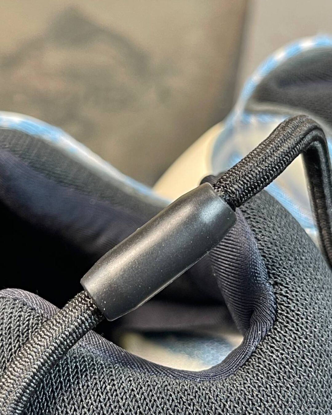Yeezy 700 V3 Kyanite (дисконт) — изображение 9