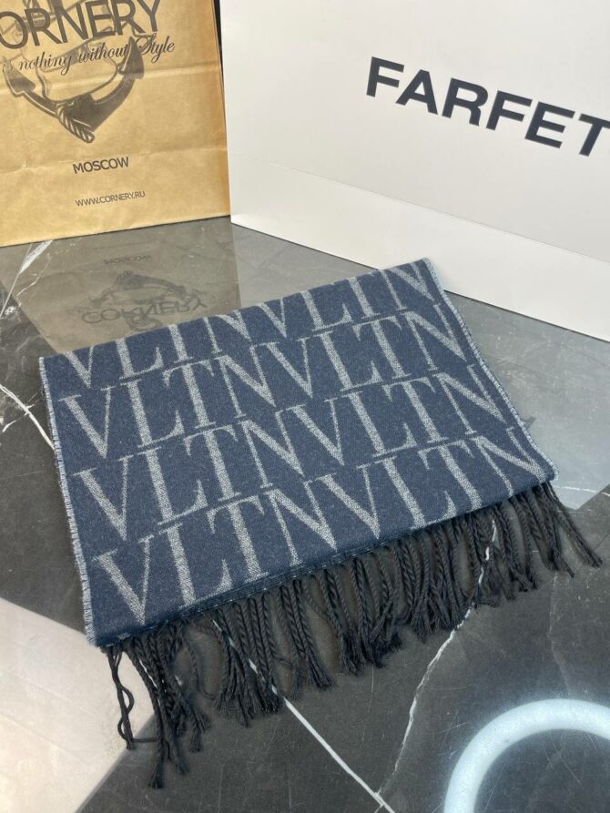 Шарф Valentino