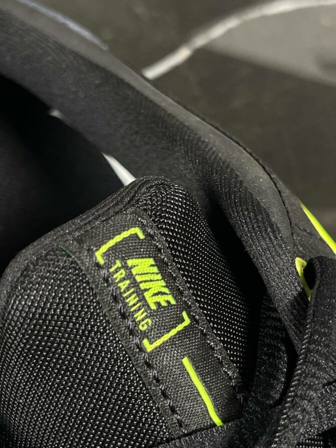 Кроссовки Nike Air Max AP — изображение 3