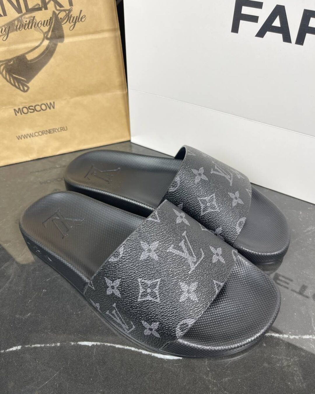 Тапки Louis Vuitton — изображение 2