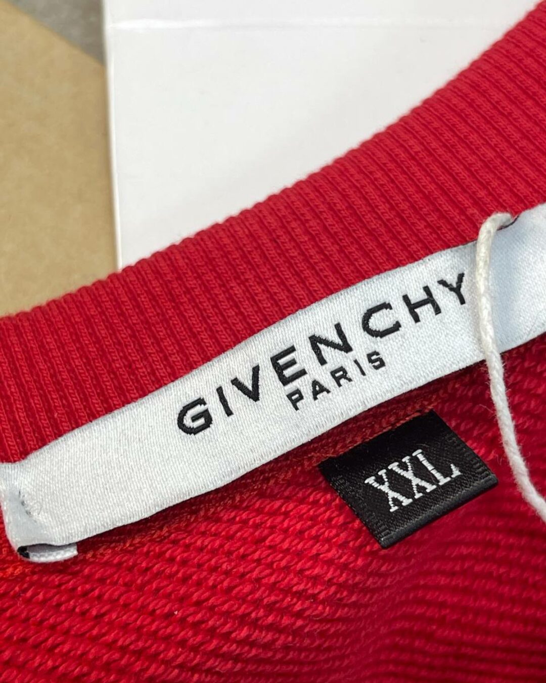 Кофта Givenchy — изображение 4