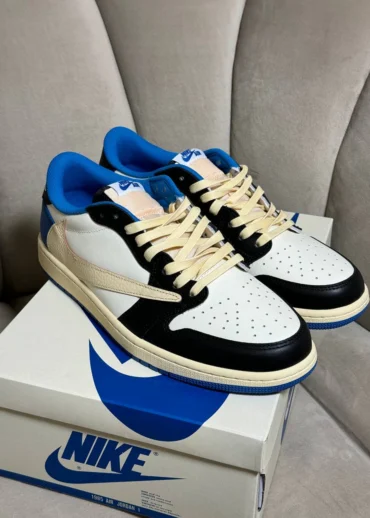 Кеды Fragment Design x Travis Scott x Air Jordan 1 Retro Low S