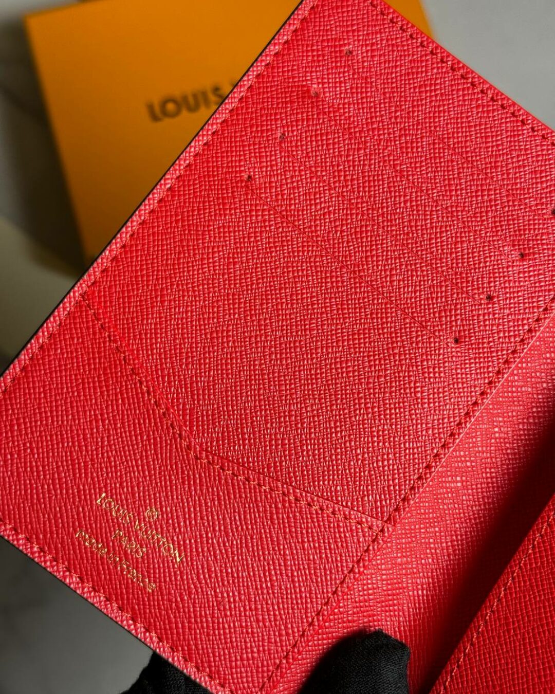 Обложка для паспорта Louis Vuitton (Premium) — изображение 2