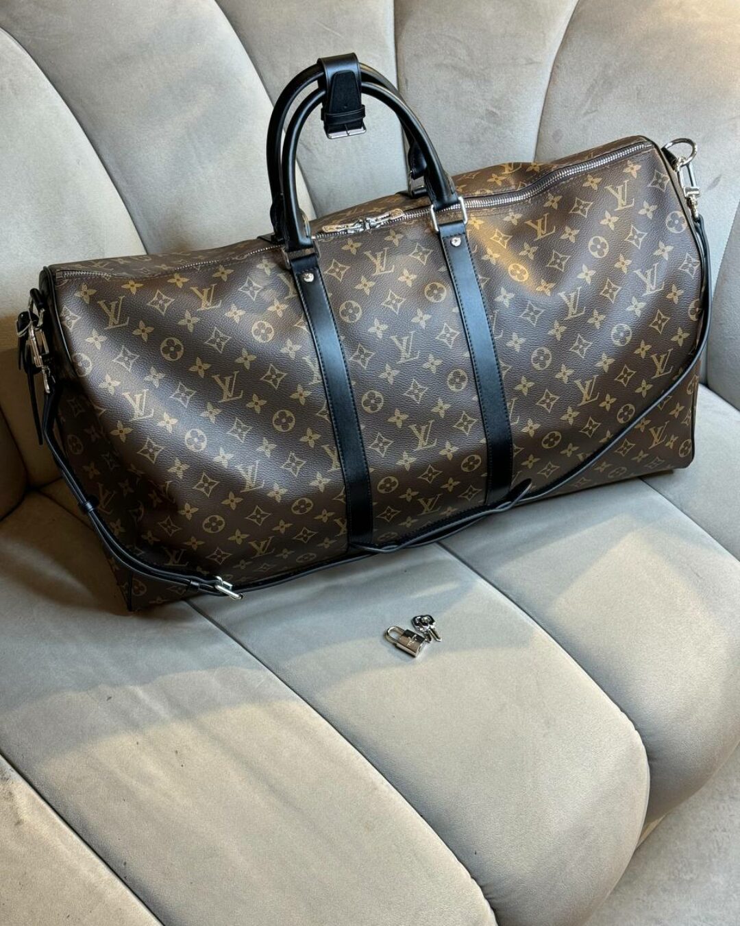 Дорожная сумка Louis Vuitton Keepall — изображение 3