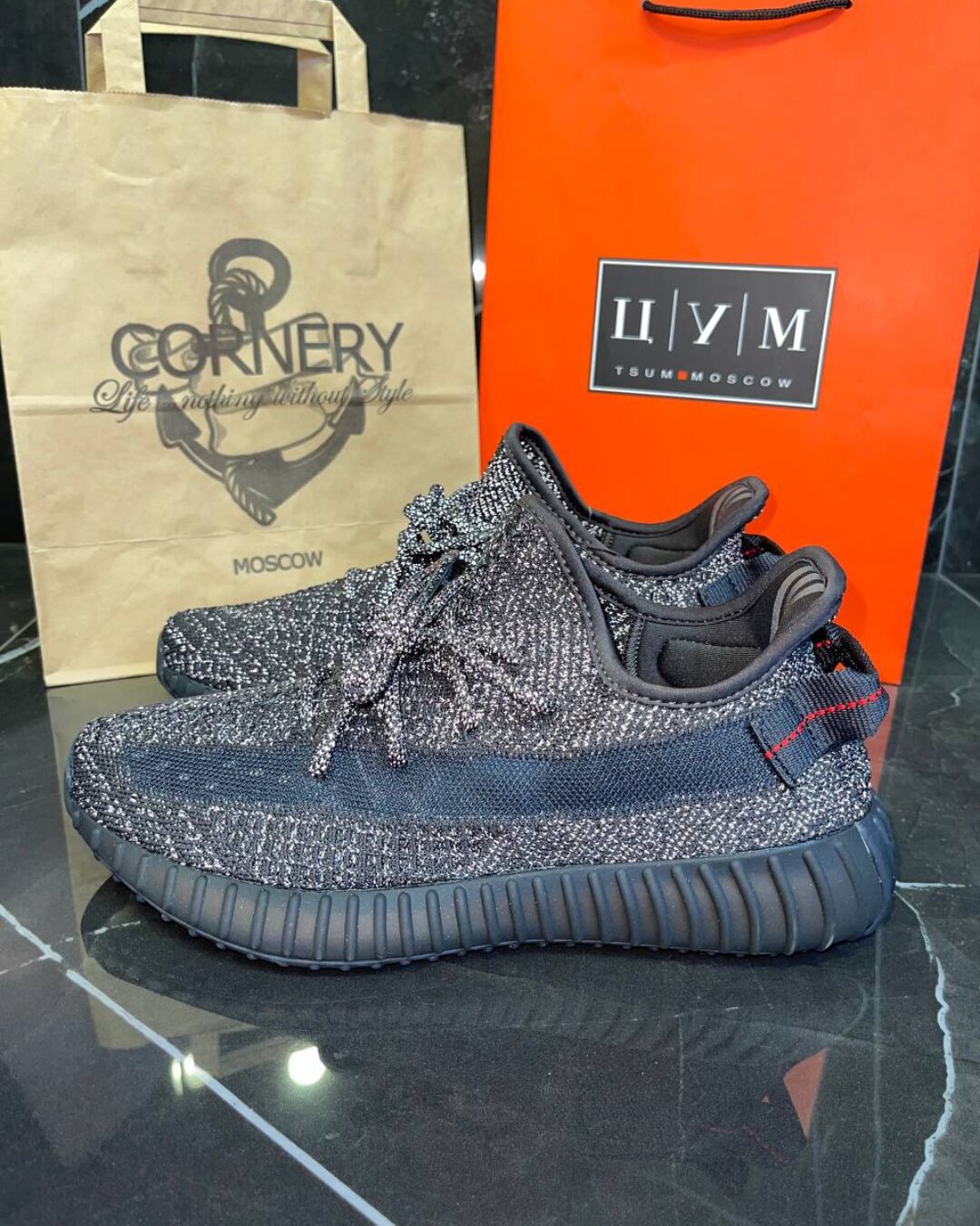 Yeezy 350 V2 Static Black Reflective — изображение 3
