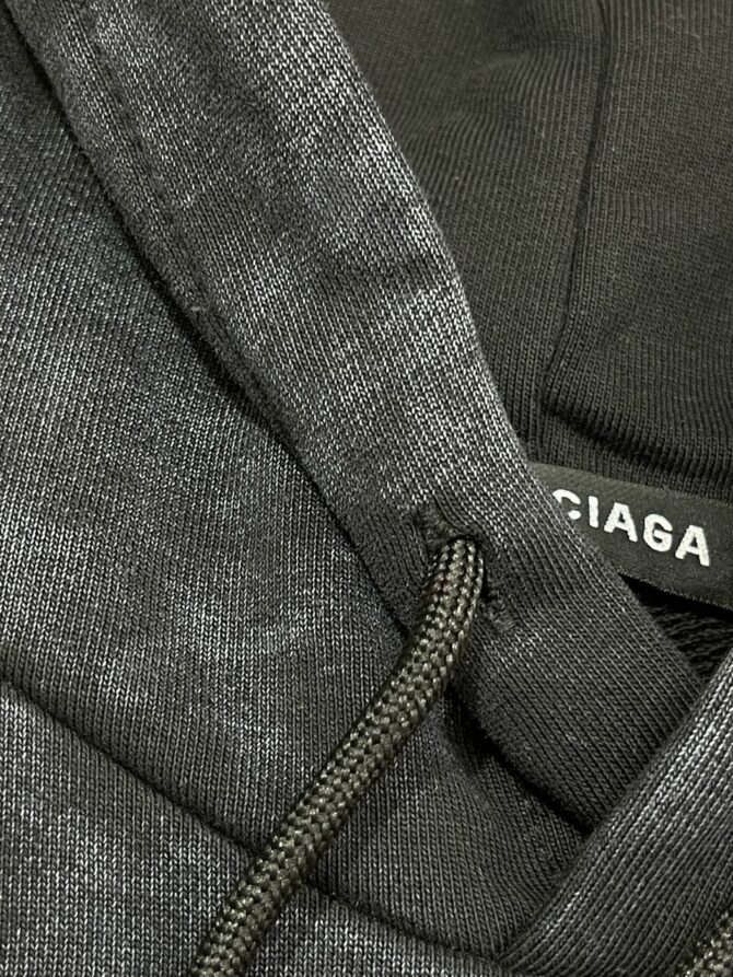 Худи Balenciaga — изображение 3