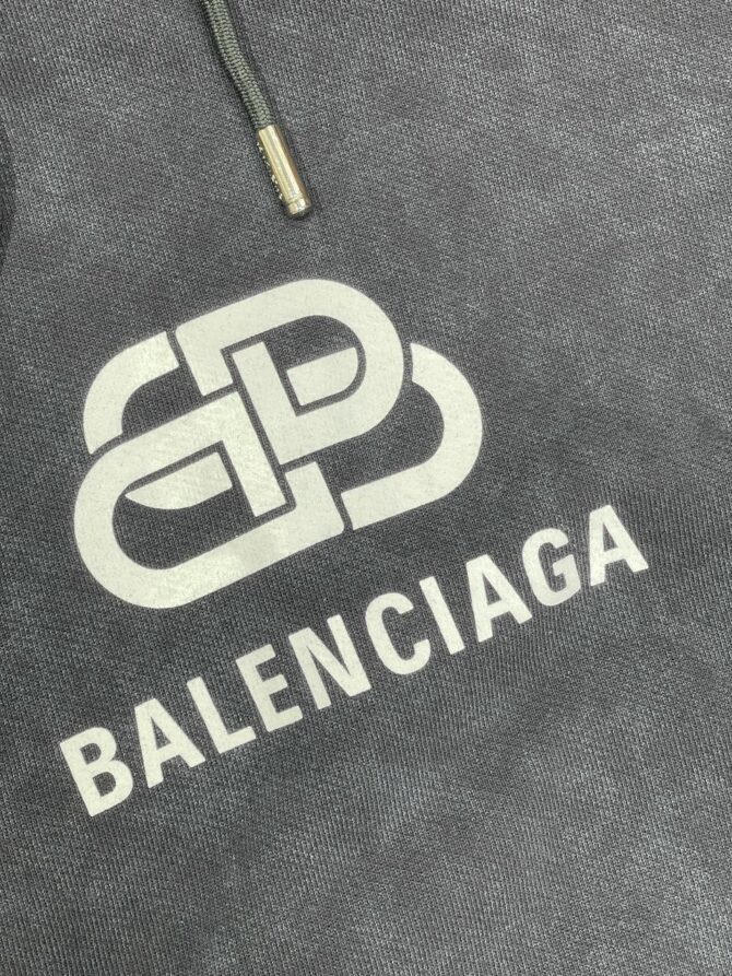 Худи Balenciaga — изображение 7